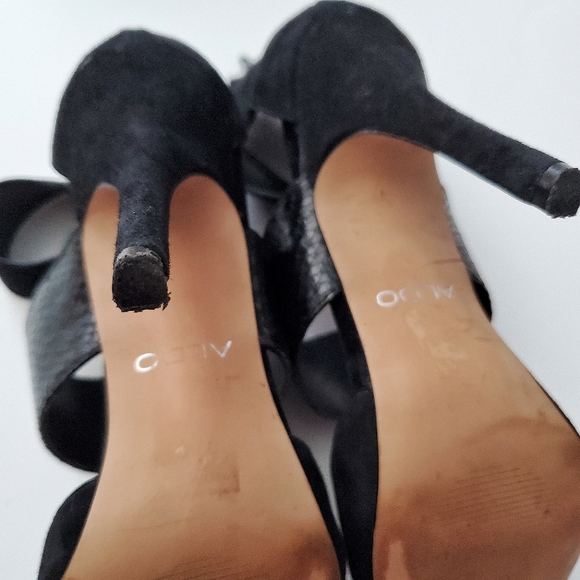 ALDO Stilletos Suede Heels Black Size 6 - Picture 5 of 9